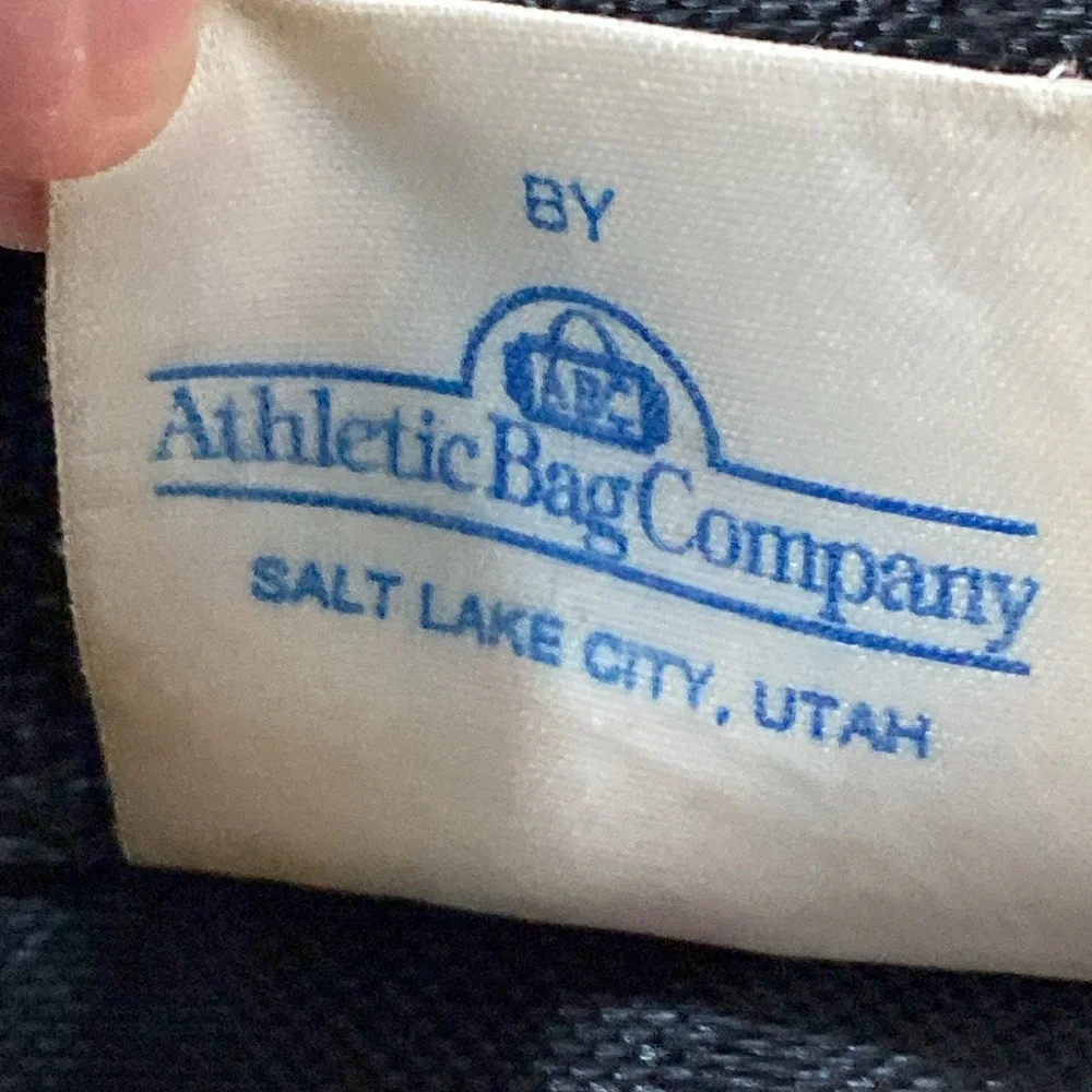 Vintage Chicago Bulls NBA Canvas‎ Duffle Gym Bag by Athletic Bag Company